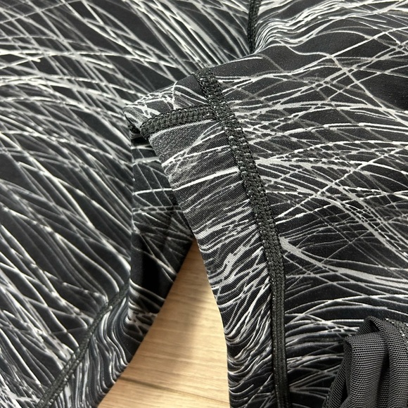 Nike Epic Power Printed Run Leggings - Picture 9 of 16